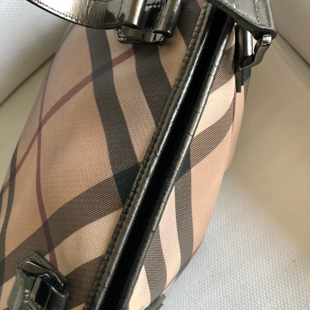 Burberry Nova Check tote - Picture 3 of 8